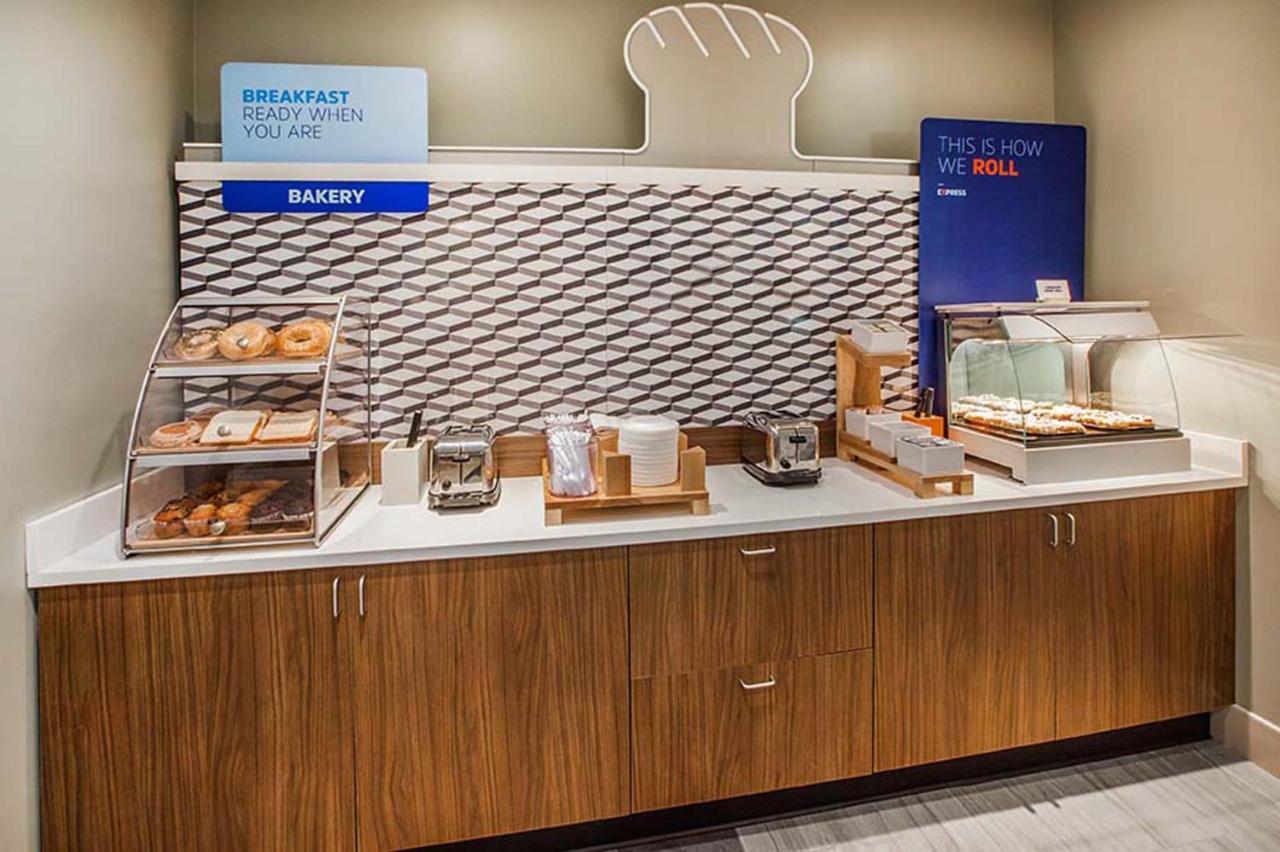 Holiday Inn Express - New Albany Extérieur photo