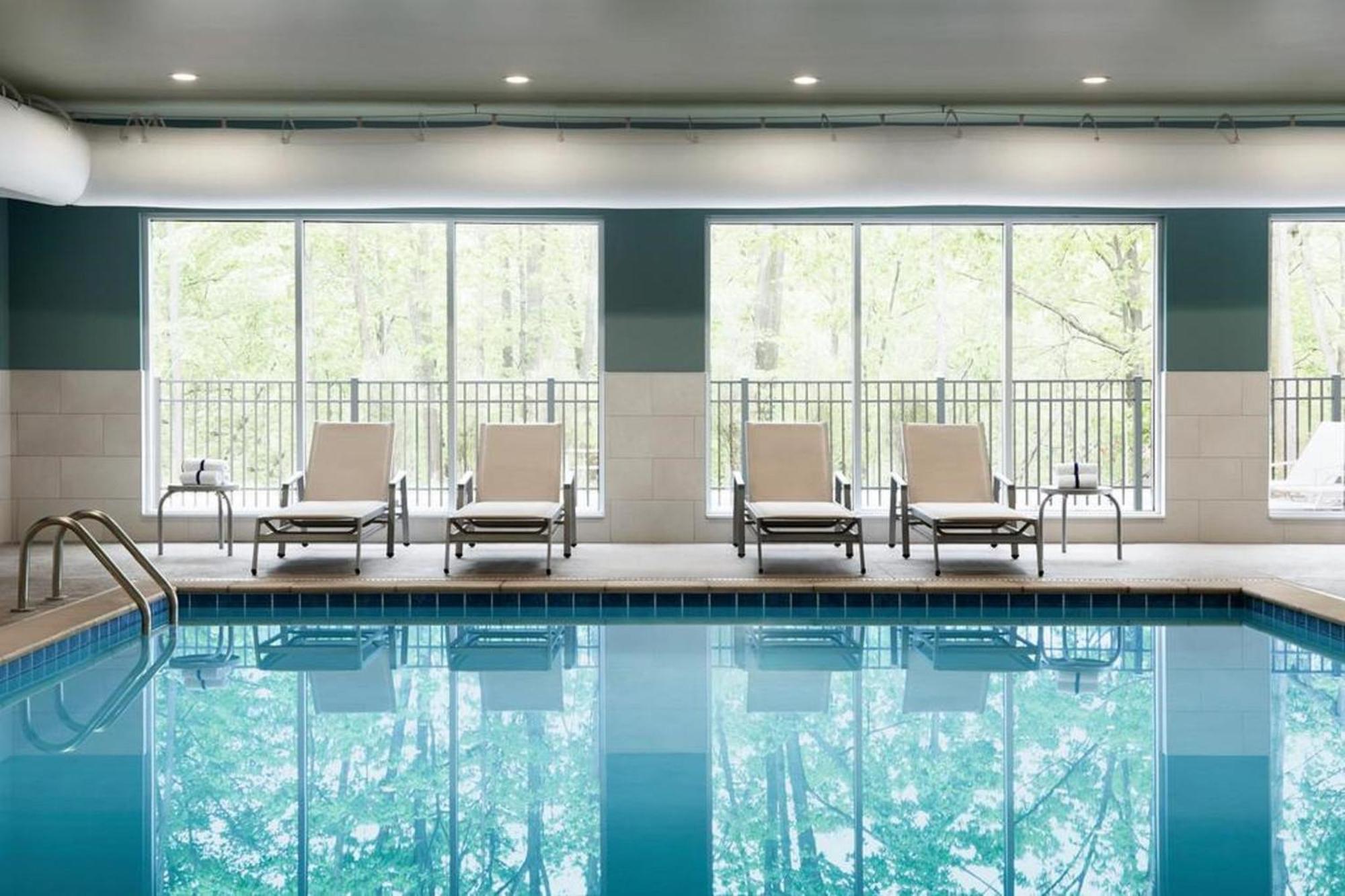 Holiday Inn Express - New Albany Extérieur photo