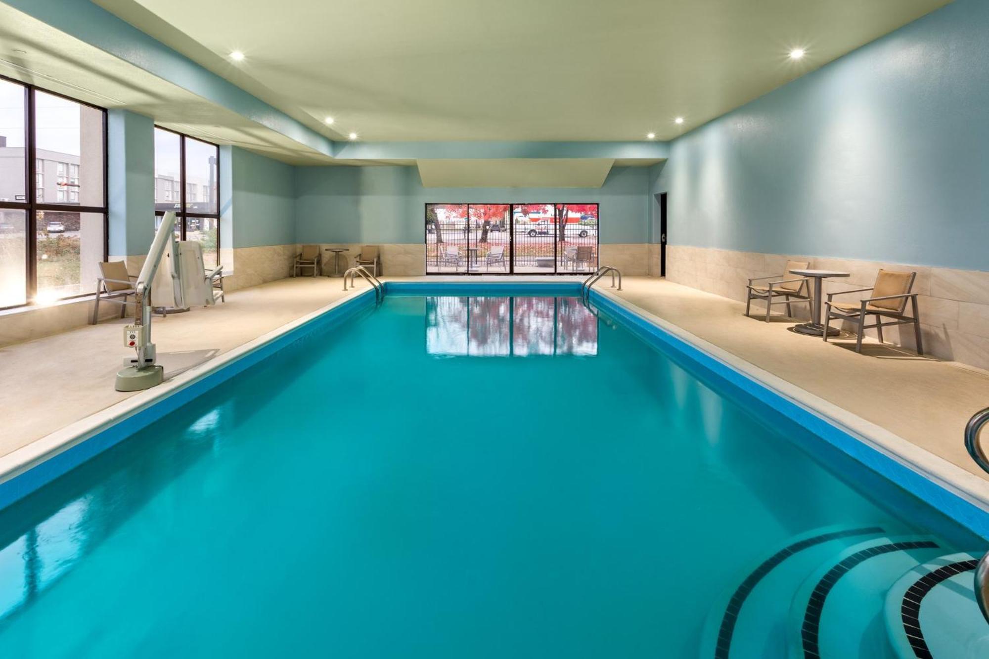 Holiday Inn Express - New Albany Extérieur photo